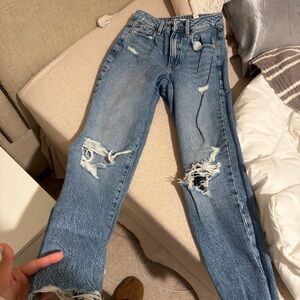 Garage distressed jeans